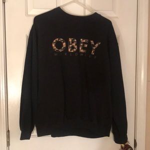 Obey sweatshirt